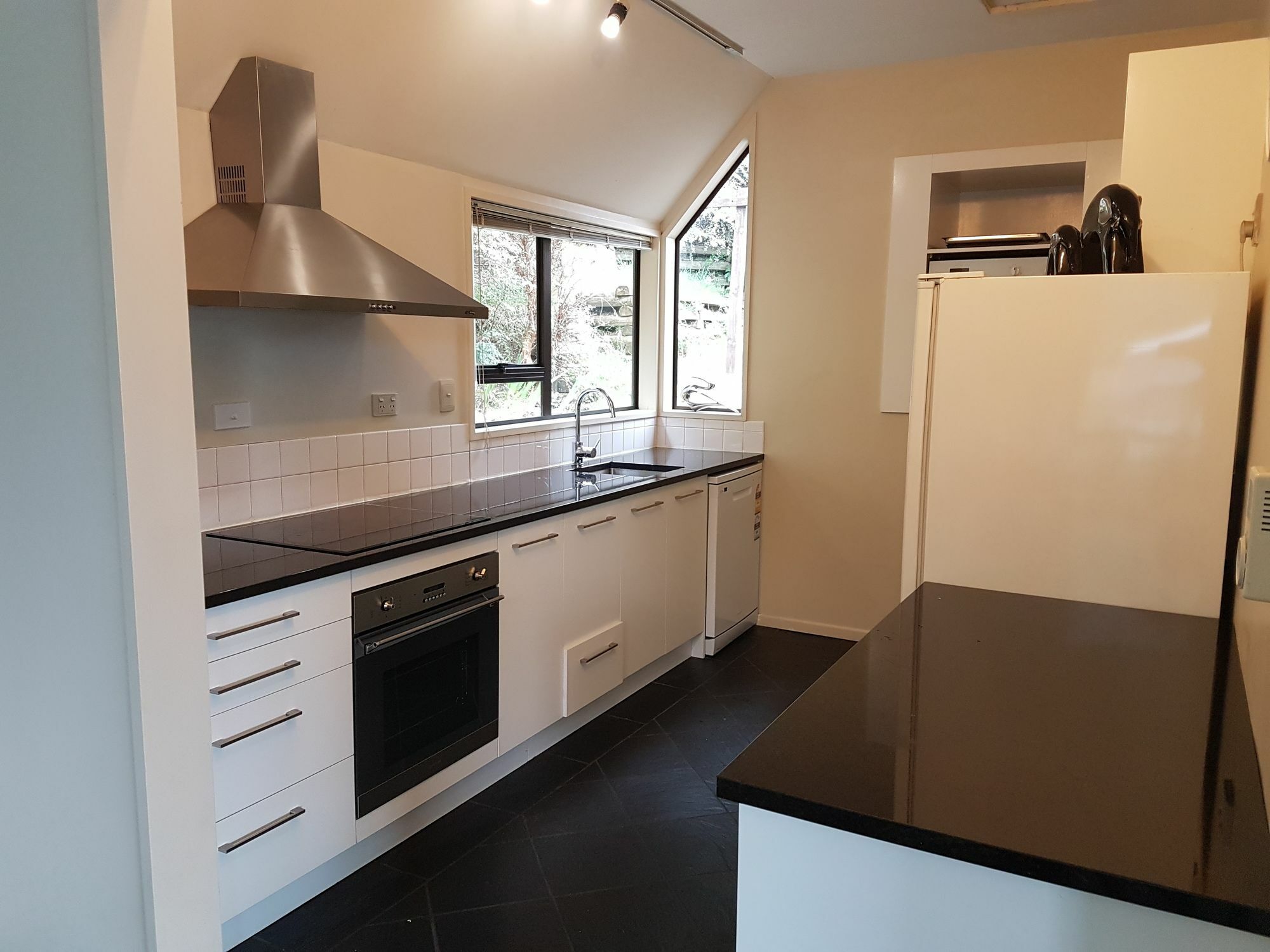 Queenstown Lakeview Holiday Home-5Mins To Town Eksteriør billede